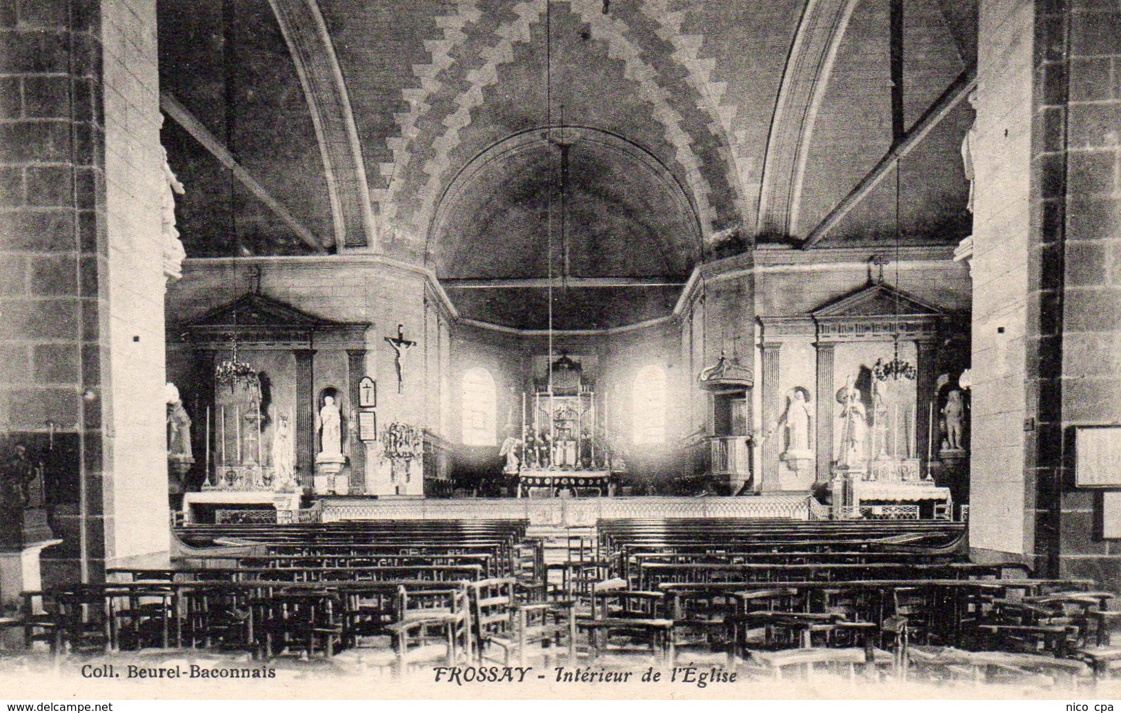 FROSSAY - Intérieur De L'Eglise - Frossay