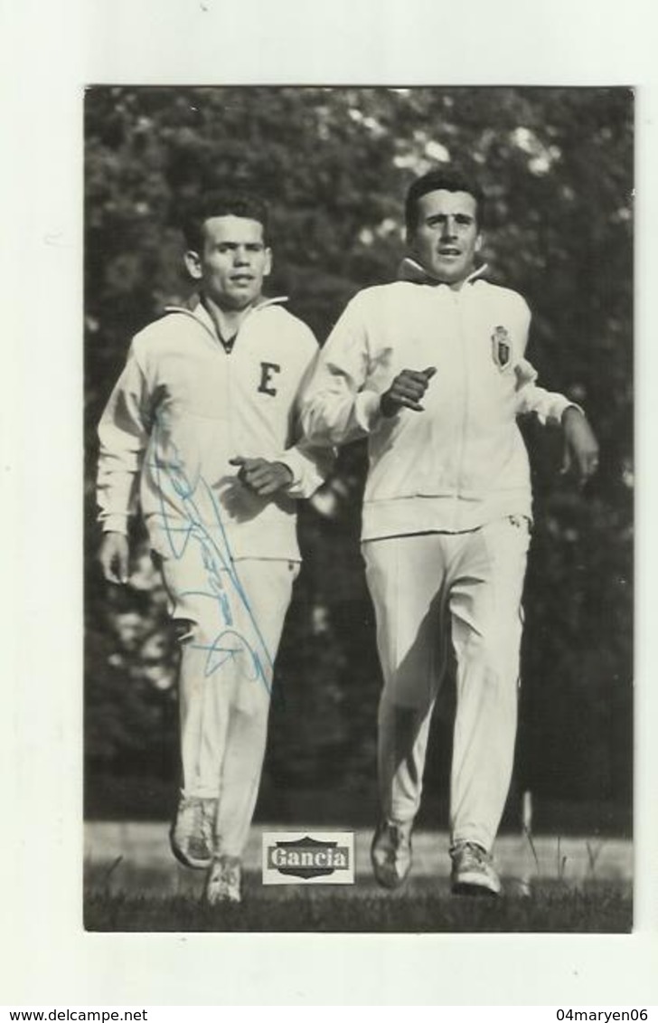 **André DE HERTOGHE En Gaston ROELANTS --  ""  Met Handtekening""-INGELMUNSTER 15-11-1970 - Athletics