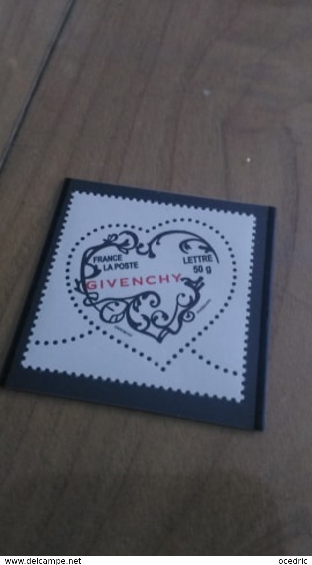 Saint Valentin Coeurs 2007 Maison Givenchy - Neufs