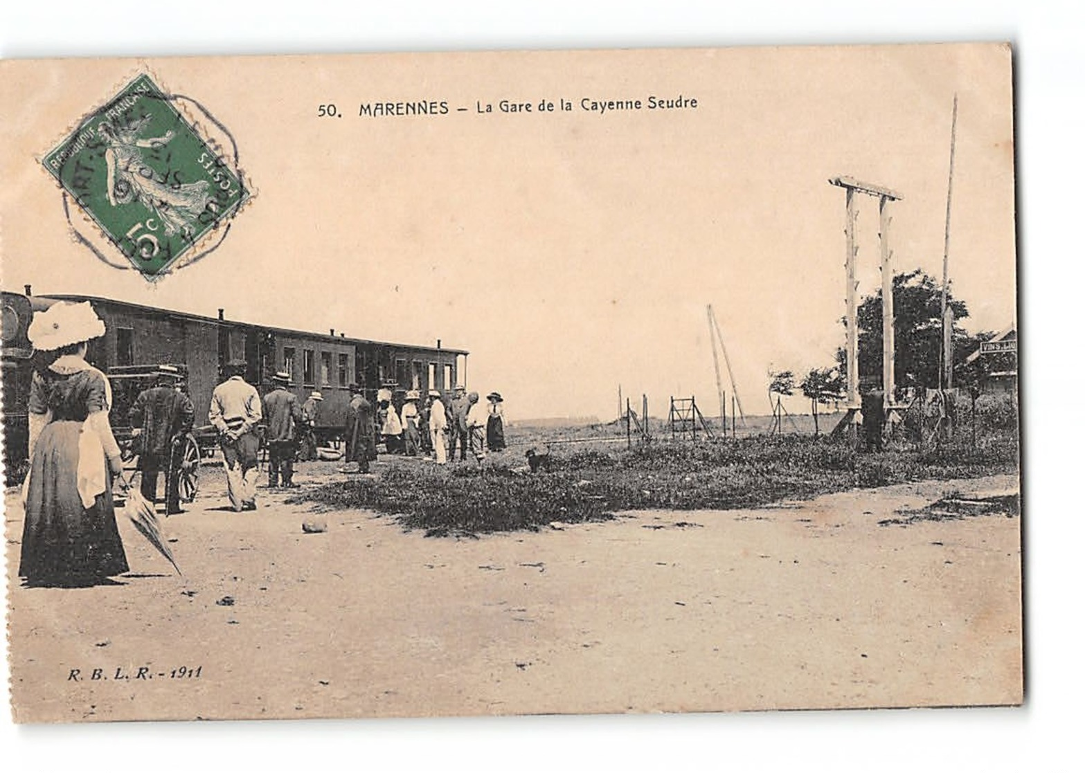 CPA 17 Marennes La Gare De La Cayenne Seudre Et Le Tramway - Marennes