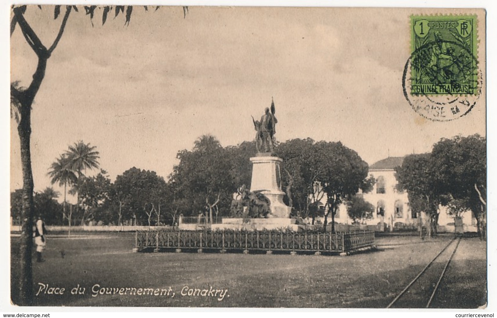 CPA - CONAKRY (Guinée) - Place Du Gouvernement - Französisch-Guinea