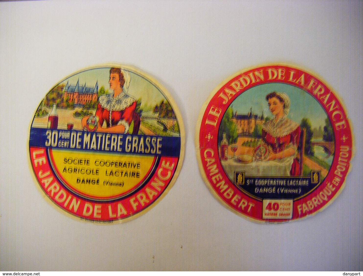 ETIQUETTE FROMAGE LE JARDIN DE LA FRANCE SOCIETE COOPERATIVE AGRICOLE LACTAIRE DE DANGE VIENNE X 2 - Cheese