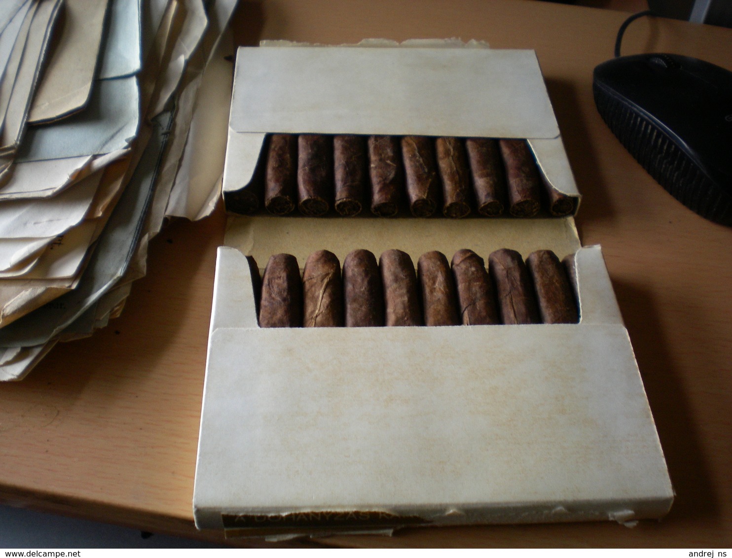 The Old Full Cigars Cardboard Box  Magyar Dohanyipar 20 Szivar Csongor Szivar  20 Pieces - Autres & Non Classés