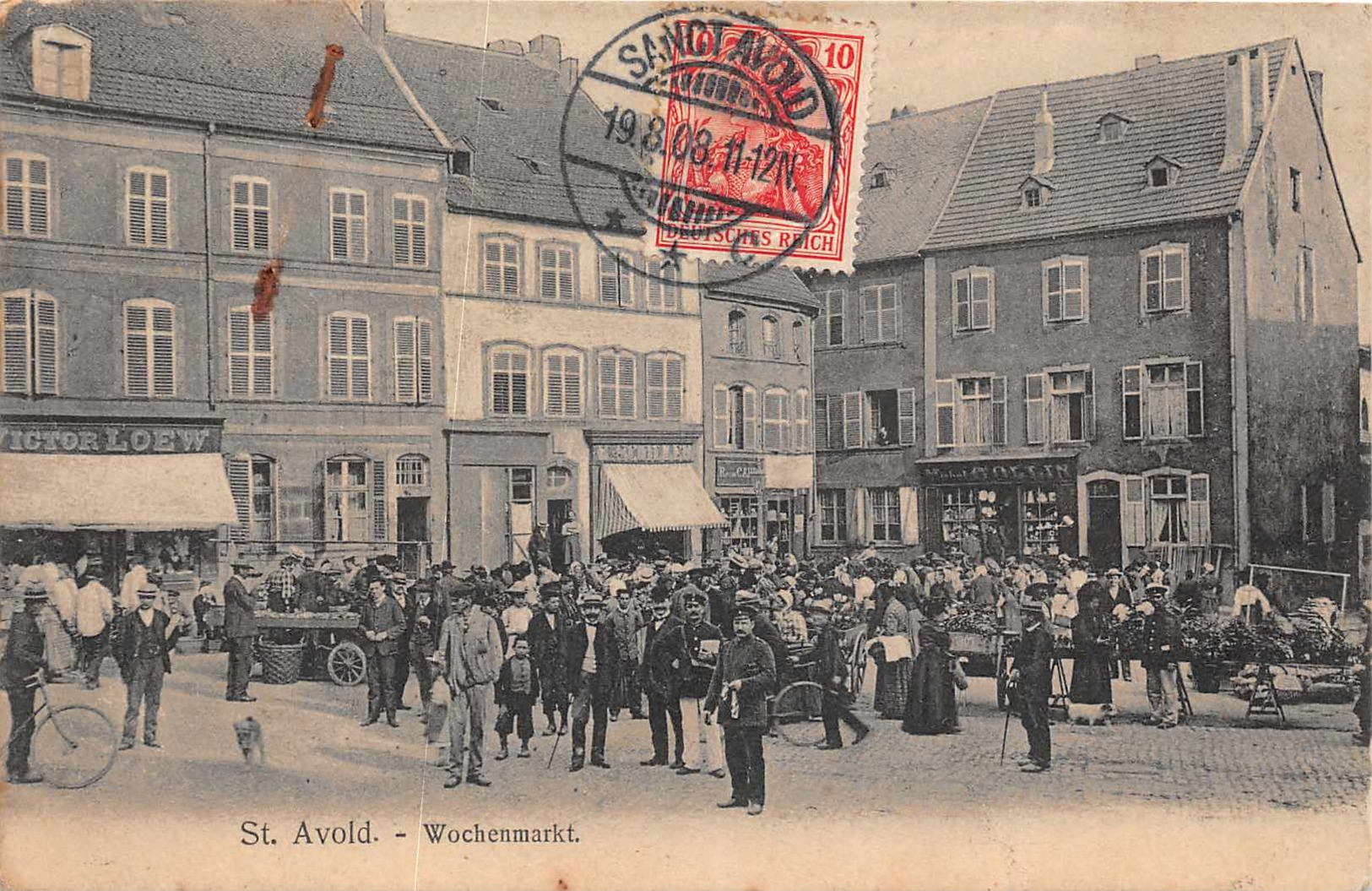 SAINT AVOLD  -  Wochenmarkt  ( Voir état ), Tres Animée - Saint-Avold