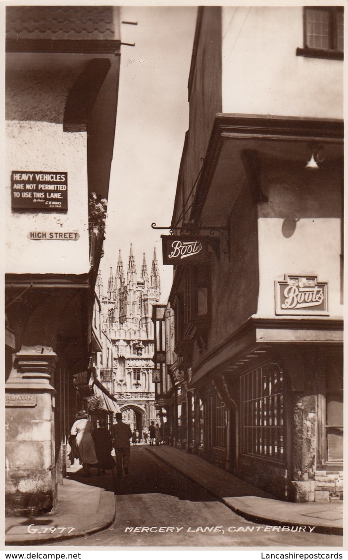 Postcard Mercery Lane Canterbury Kent RP My Ref  B12836 - Canterbury