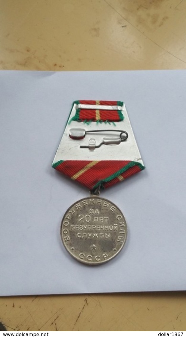 Medaille / Medal - Medaille CCCP - "For Impeccable Service" 1958 , 20 Jaar - Russia