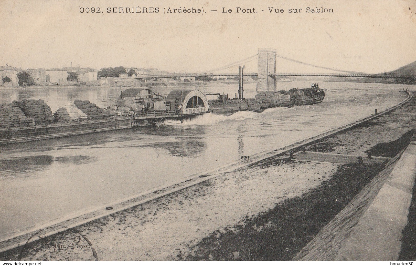 CPA 07 SERRIERES BATEAU PENICHE MISSOURI  VUE SUR SABLON - Serrières