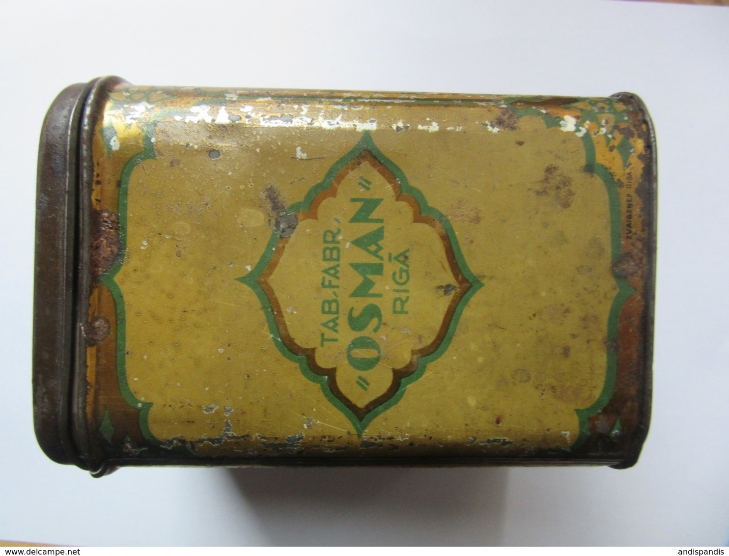 Old  " MURAD "tobacco Tin Box Manufacture " OSMAN '' In Riga  1920 / 30s - Tabaksdozen (leeg)