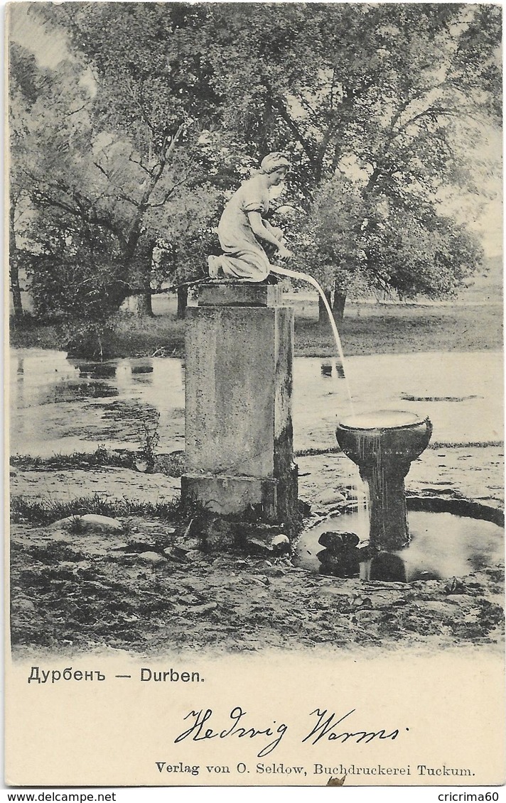 DURBEN (LETTONIE) - Fontaine Dans Un Square. CPA Ayant Circulé En 1904. BE. - Lettonie