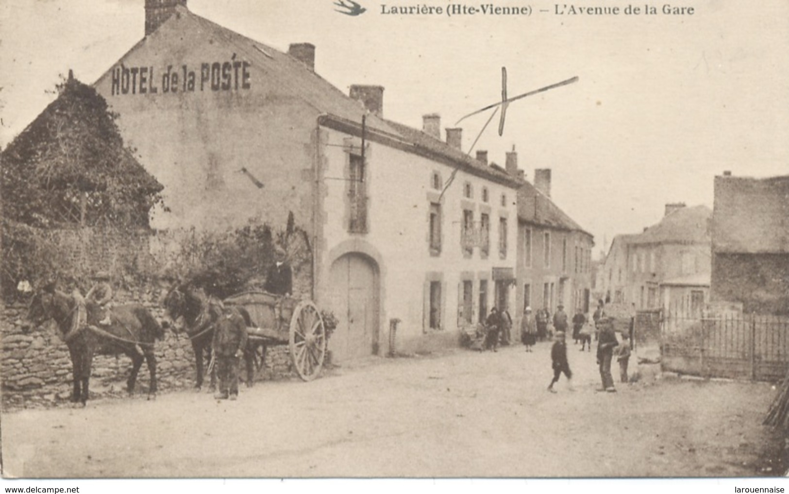 87 - Laurière : L' Avenue De La Gare . - Lauriere