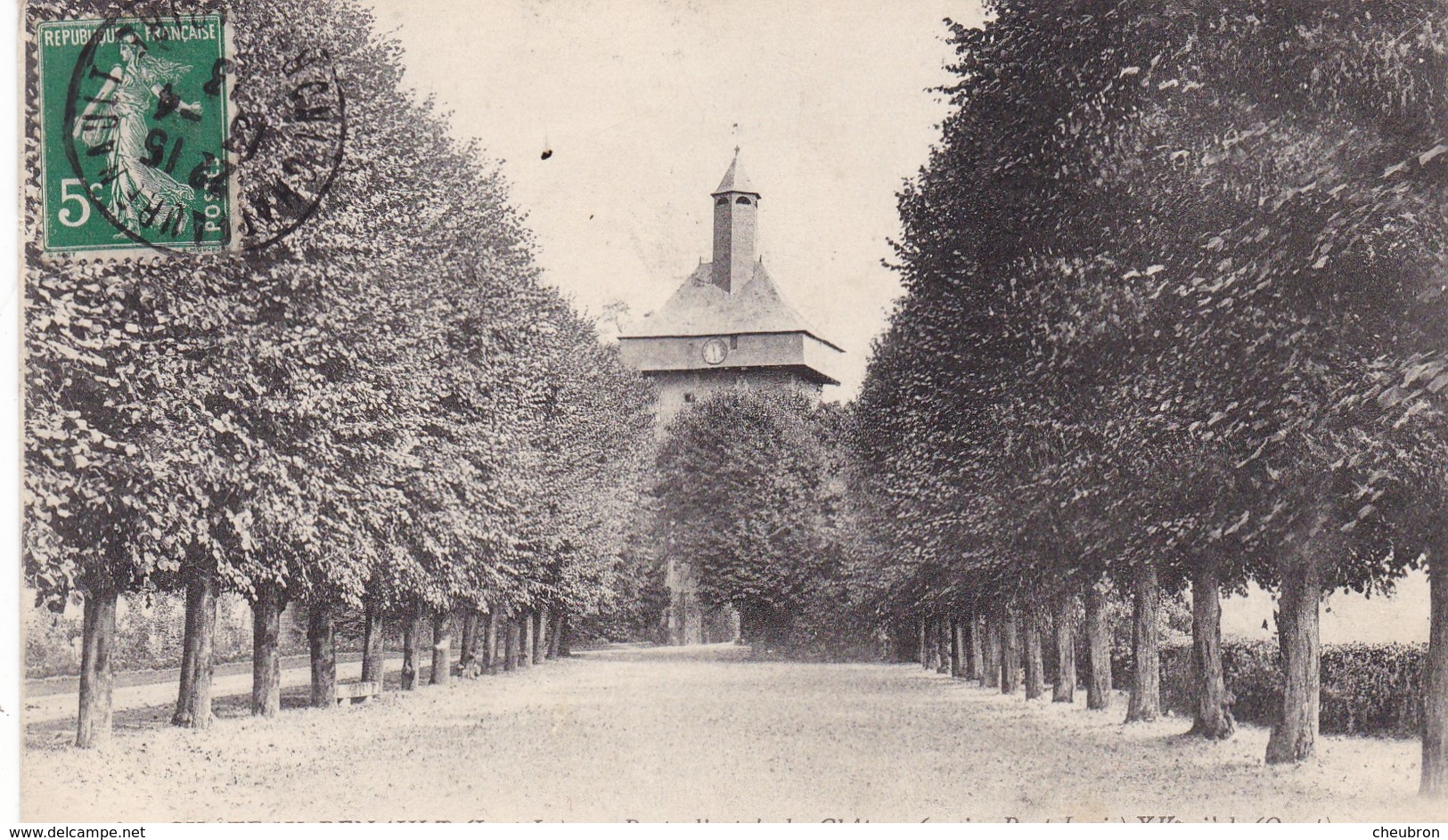 37. CHÂTEAU RENAULT. CPA. PORTE D’ENTRÉE DU CHÂTEAU. ANNEE 1913 - Other & Unclassified