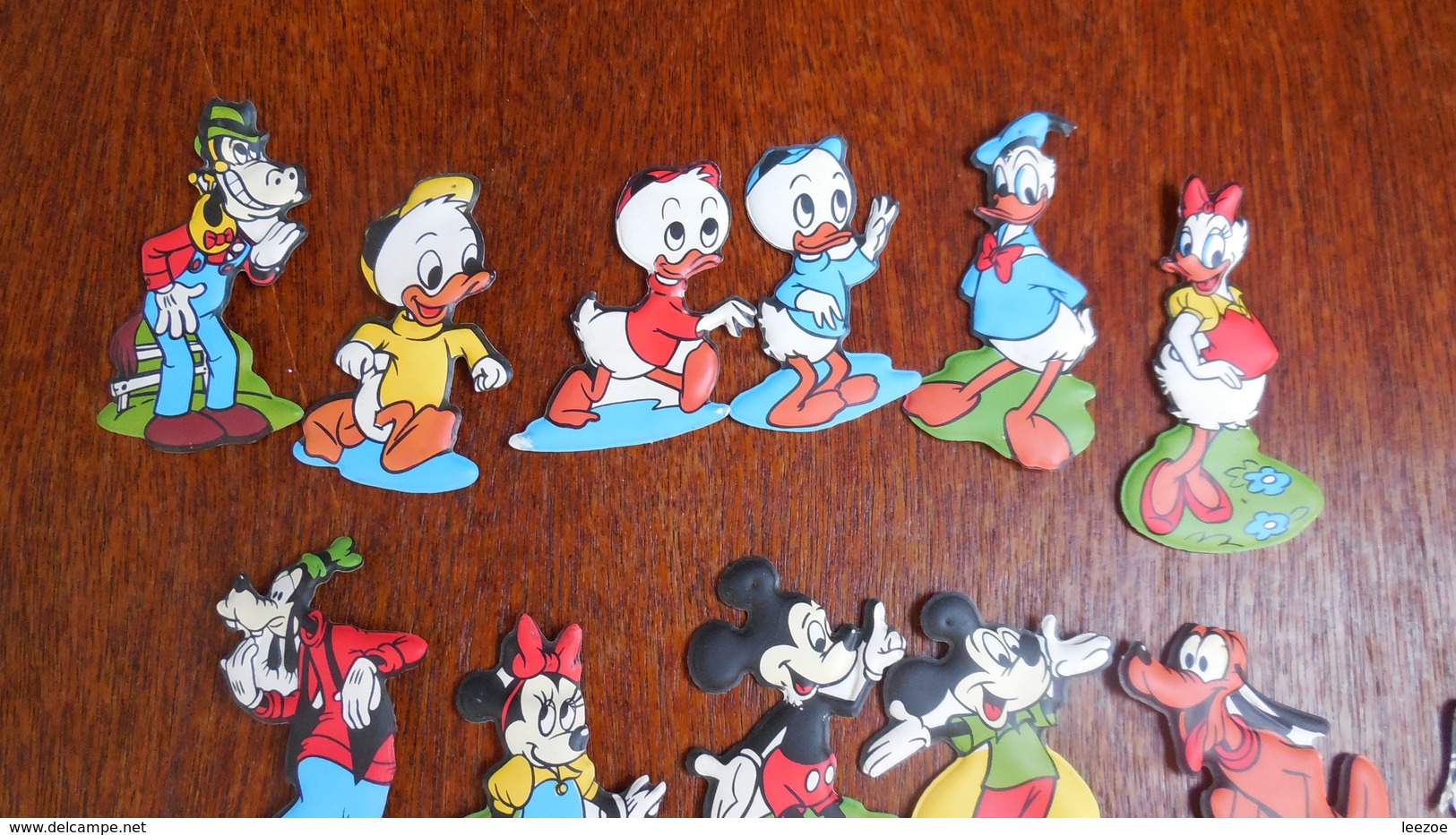 Figurines Mousse Stenval Mickey,daisy;donald,picsou,dingo,pluto,méchant Loup,petit Loup,les 3 Petits Cochons,rapetou,etc - Disney