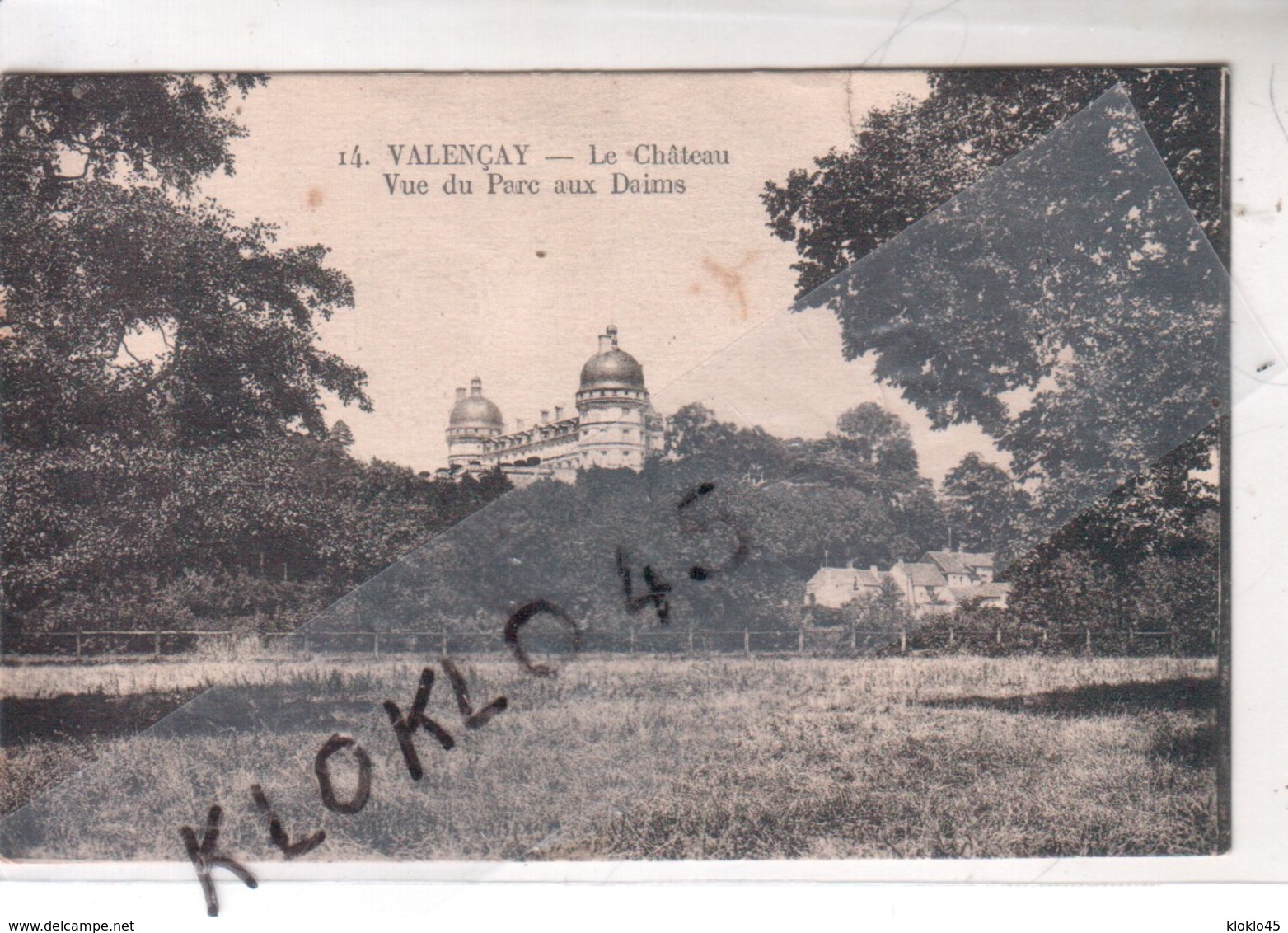 36 VALENCAY ( Indre ) - Le Château - Vue Du Parc Aux Daims - En Bas Le Village  - CPA N° 14  Généalogie - Autres & Non Classés