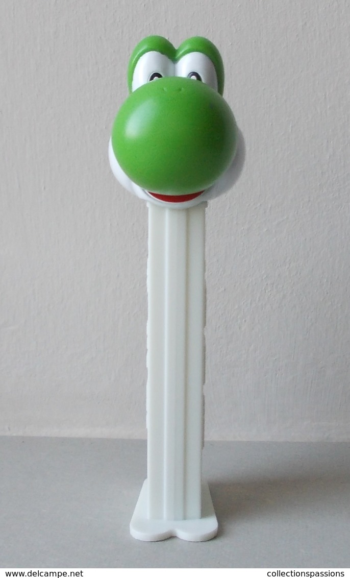 - PEZ. Yoshi (Super Mario) - 11 Cm - - Pez