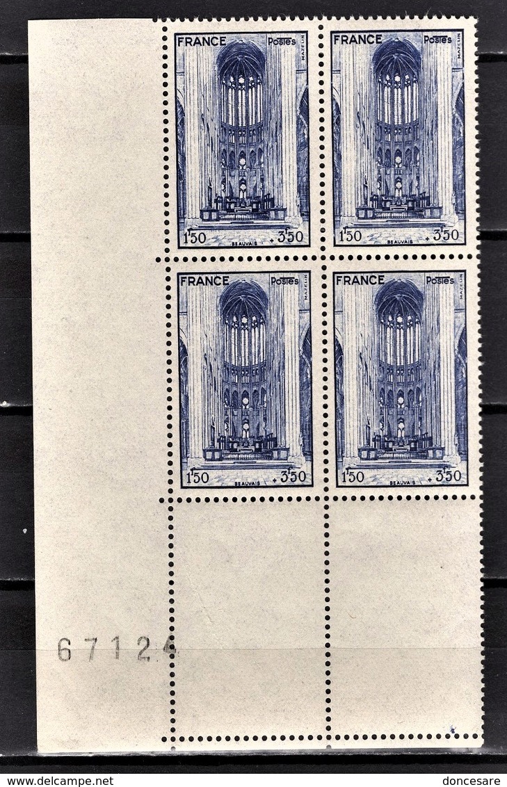 FRANCE 1944 - BLOC DE 4 TP / Y.T. N° 666 - NEUFS** COIN DE FEUILLE - Unused Stamps