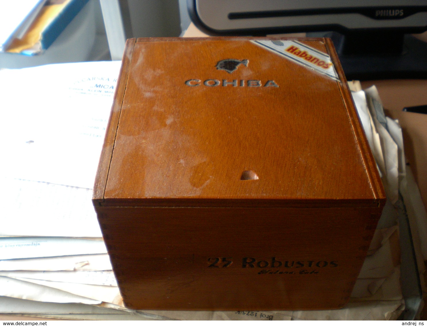 Old Wooden Box Cohiba Habanos  25 Robustos  Habana Cuba - Contenitori Di Tabacco (vuoti)