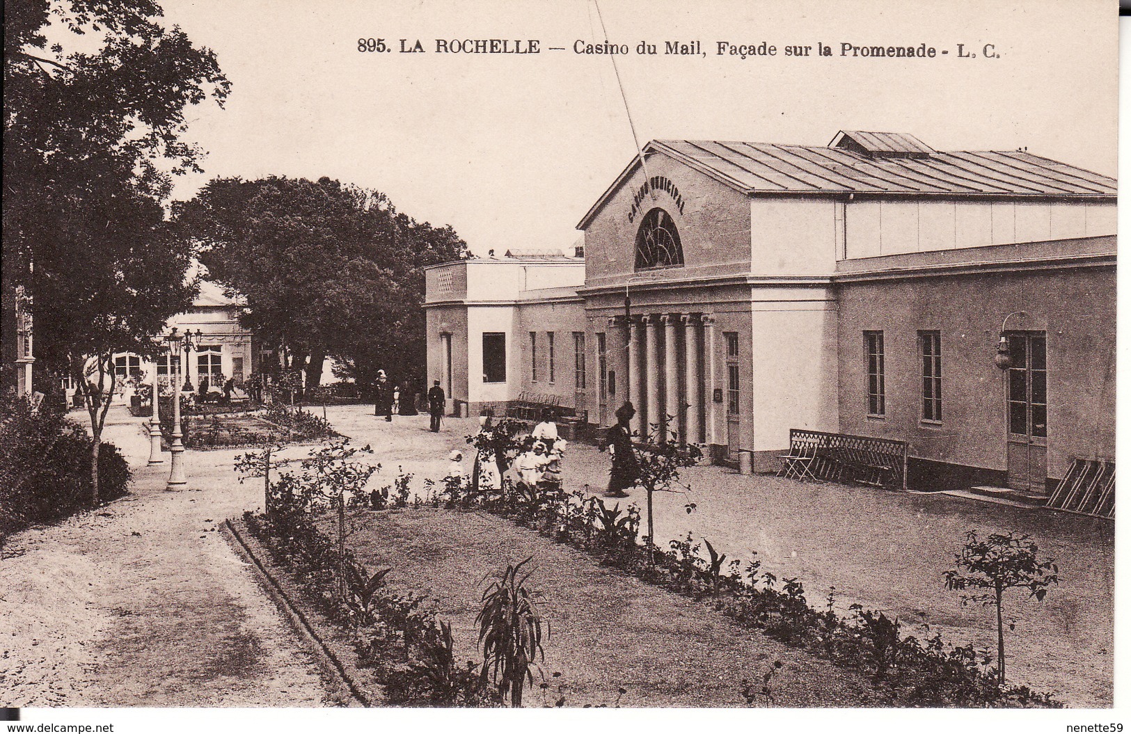 17 LA ROCHELLE --  Casino Du Mail , Façade Sur La Promenade - La Rochelle