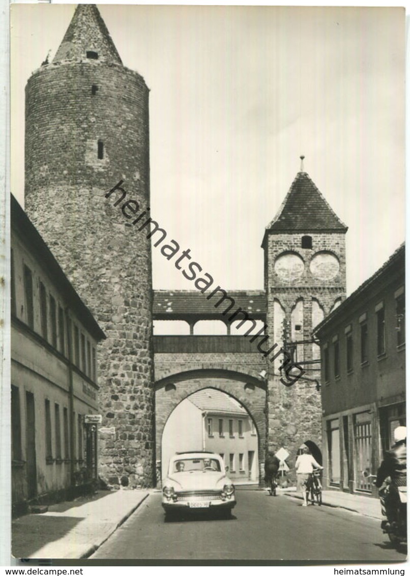 Jüterbog - Zinnaer Strasse Und Zinnaer Tor - Foto-Ansichtskarte - Verlag H. Sander KG Berlin 60er Jahre - Jueterbog