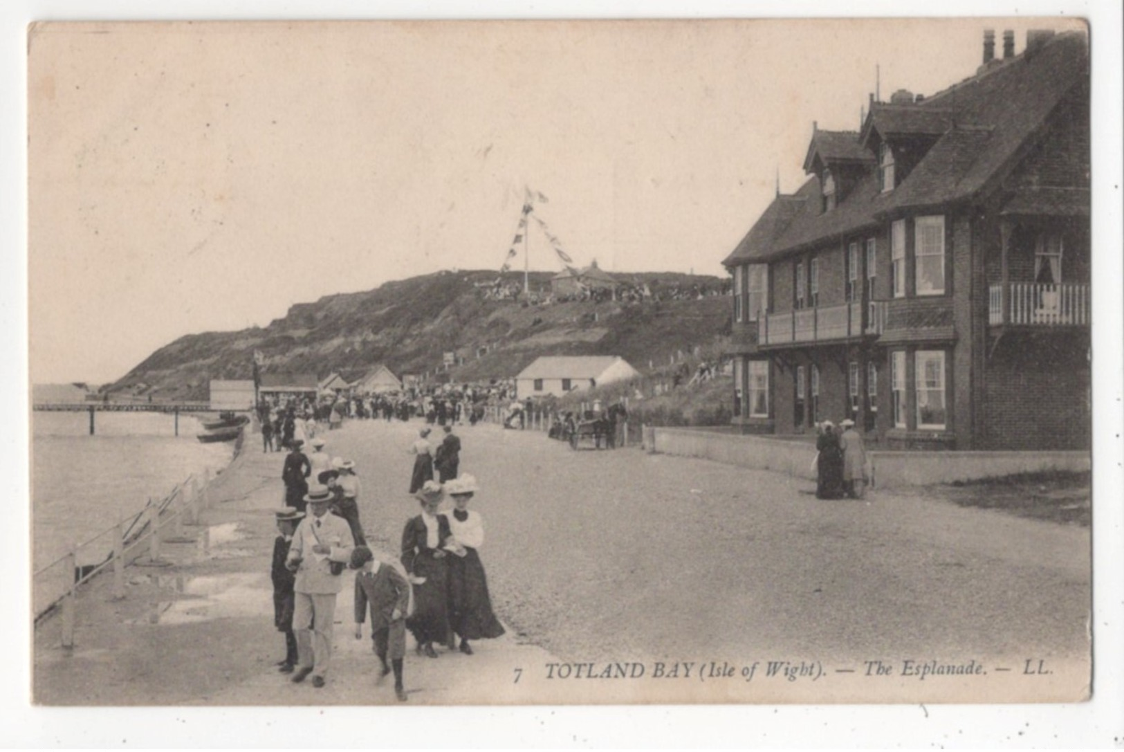 Totland Bay Isle Of Wight The Esplanade LL 7 1909 Postcard - Autres & Non Classés