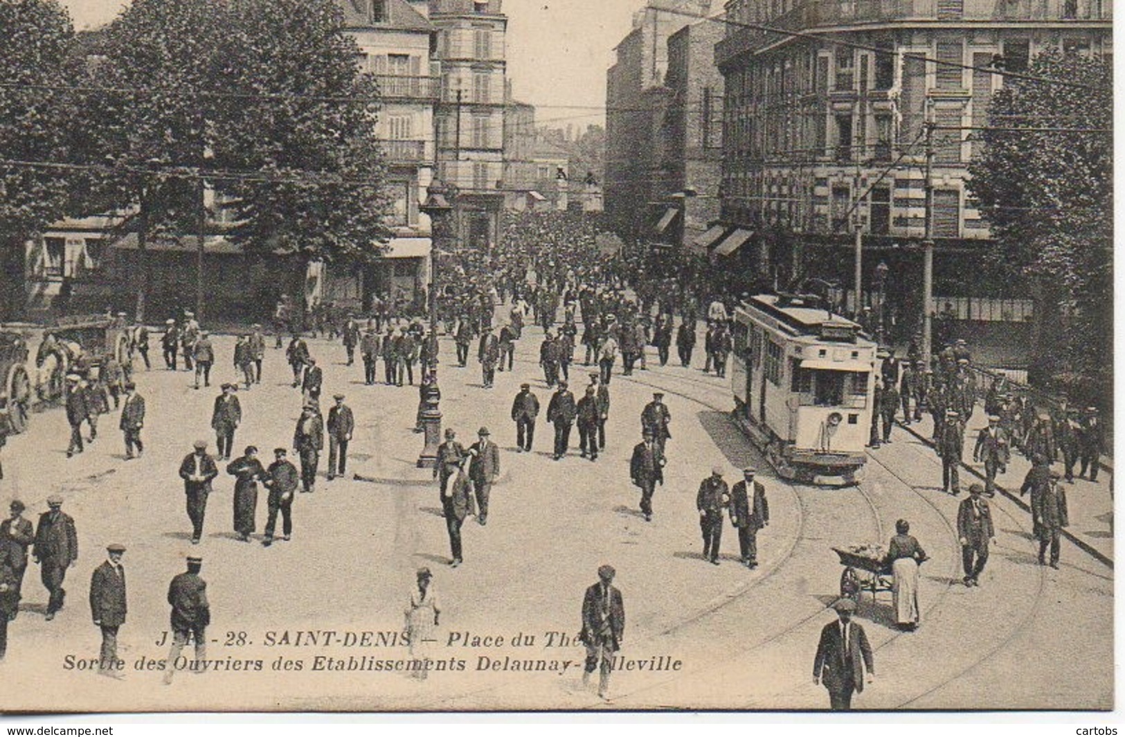 93 SAINT-DENIS Place Du Théatre Sortie Des Ouvriers Des Etablissements Delaunay-Belleville - Saint Denis