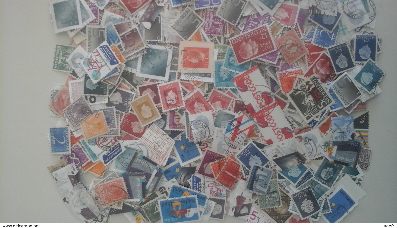 Pays-Bas - Petit Lot De +/- 2250 Timbres° - Toutes époques - Vrac (min 1000 Timbres)