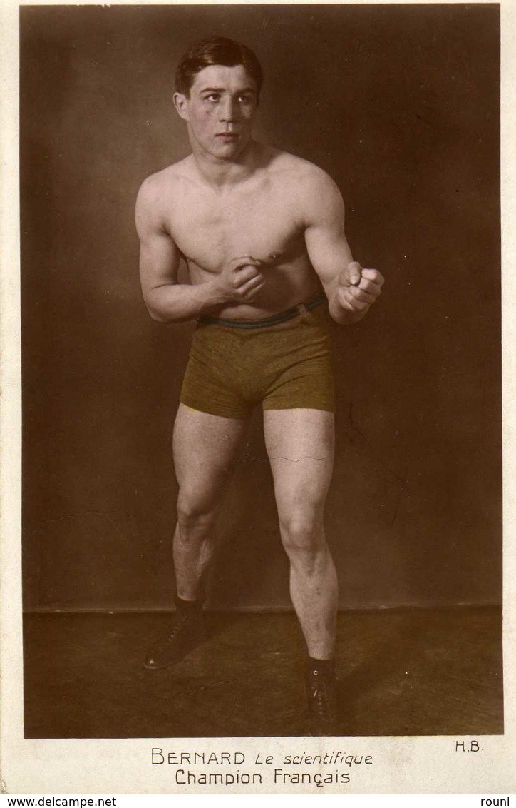 BERNARD   Le Scientifique   Champion Français - Boxe