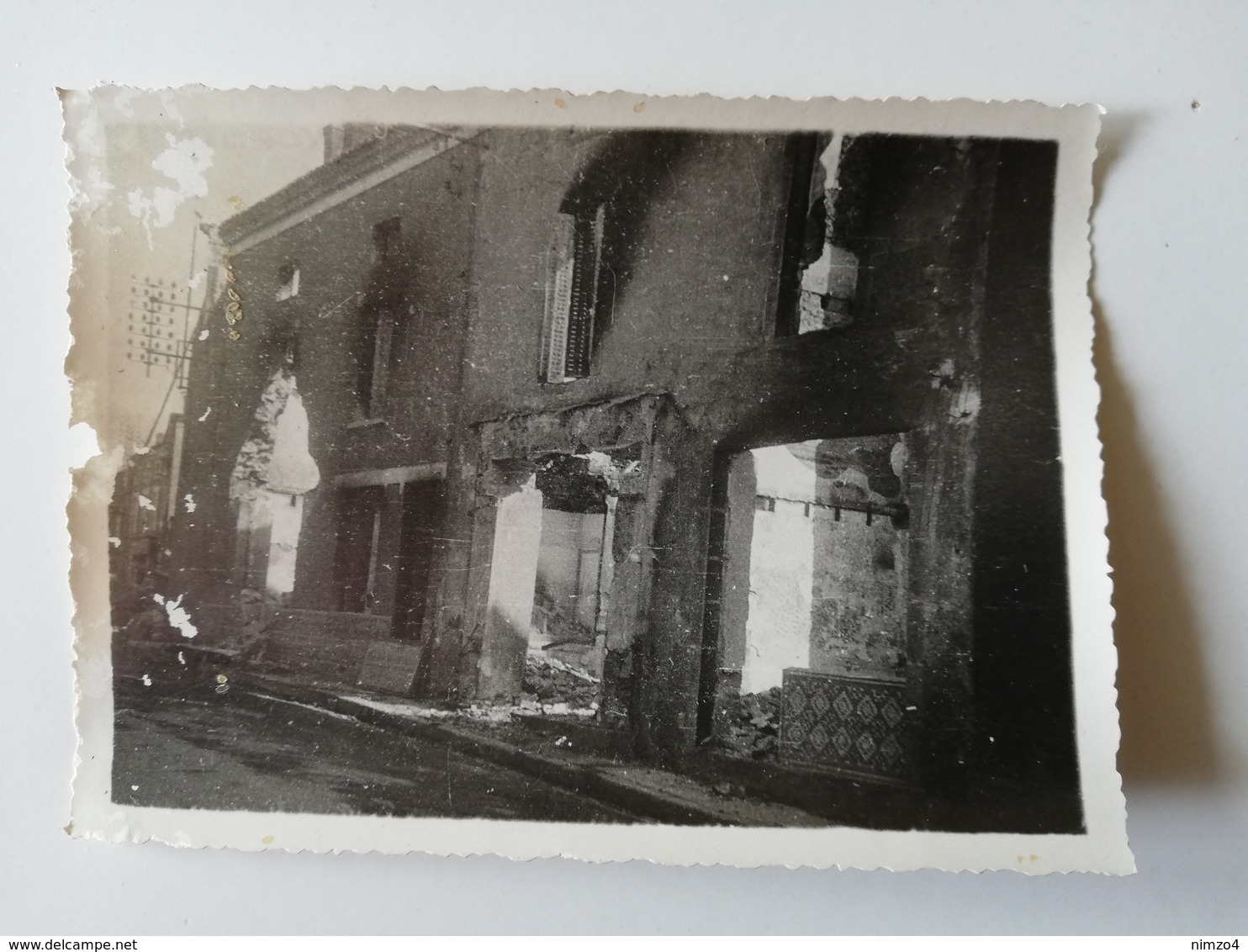 CERISAY /  PHOTOGRAPHIE / APRES L'INCENDIE / 1944 - Cerizay