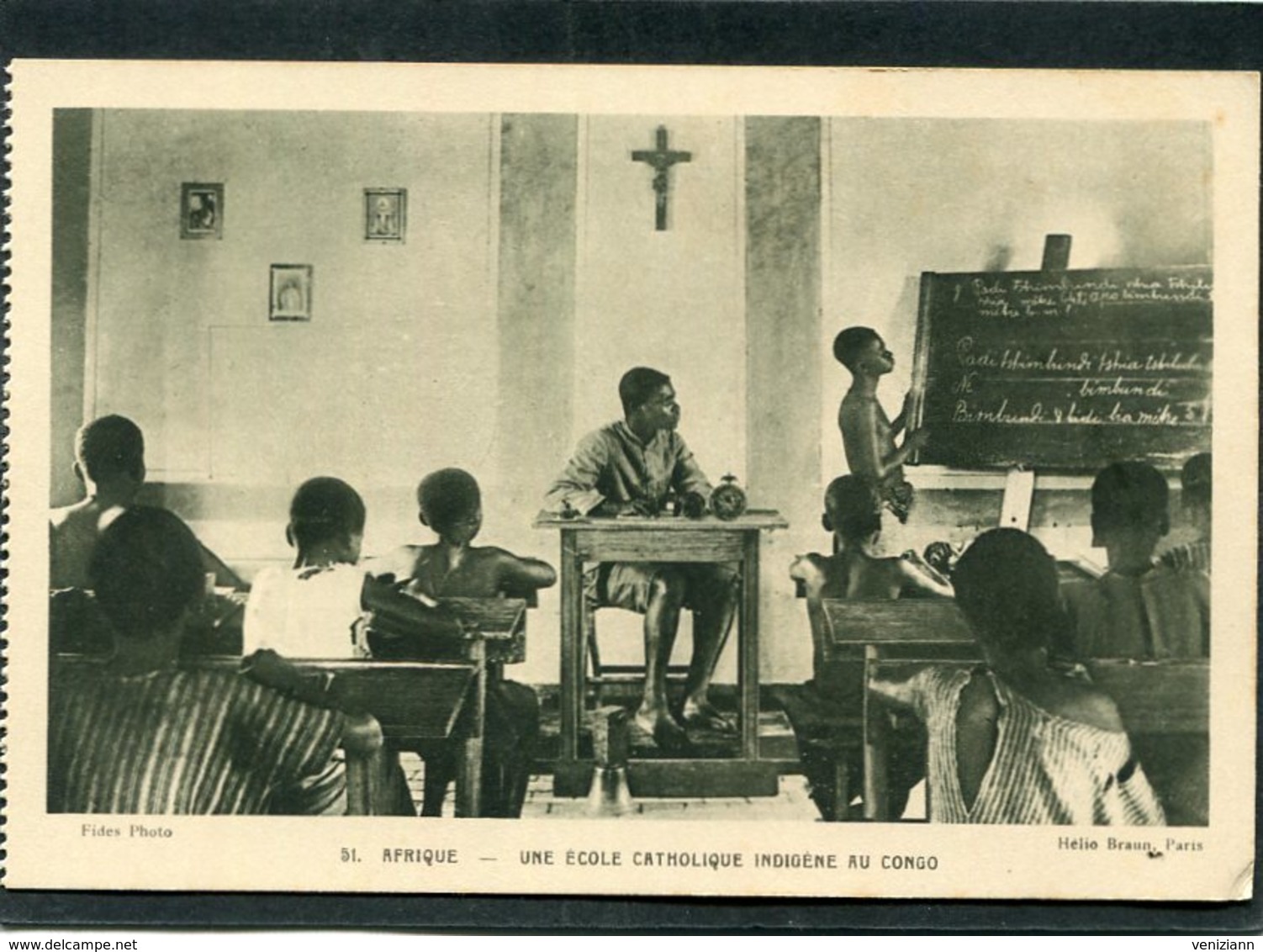 CPA - Une Ecole Catholique Indigène Au CONGO, Animé - Congo Français