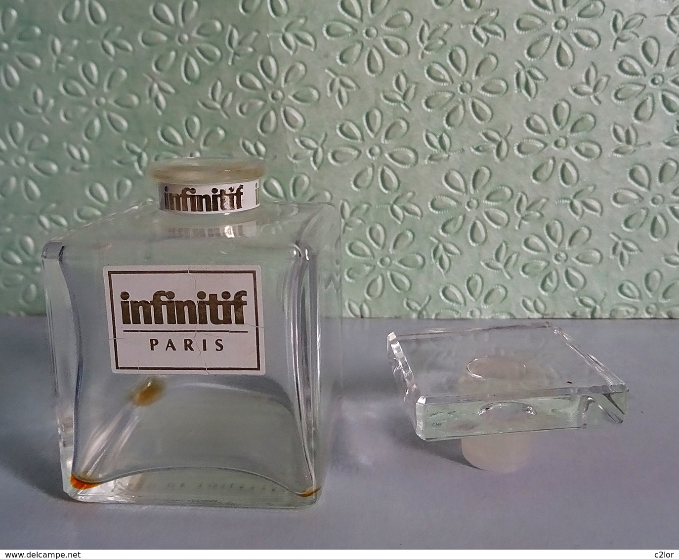 Ancien  Flacon Avec Bouchon En Verre "INFINITIF"  Eau De Toilette 50 Ml VIDE - Flakons (leer)