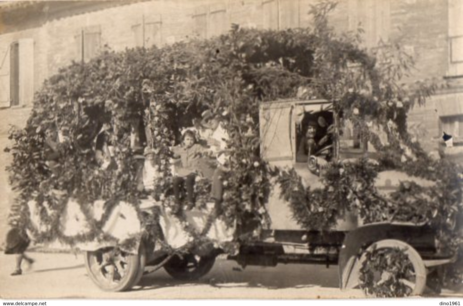 CPA 2516 - Transport - Carte Photo - Fête - Automobile - Bus - Autocars ..... - Busse & Reisebusse