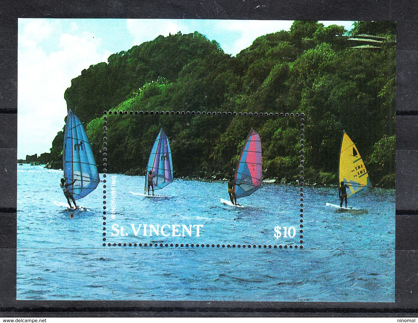 St. Vincent  - 1988. Surfwind. MNH Block Fresh - Vela