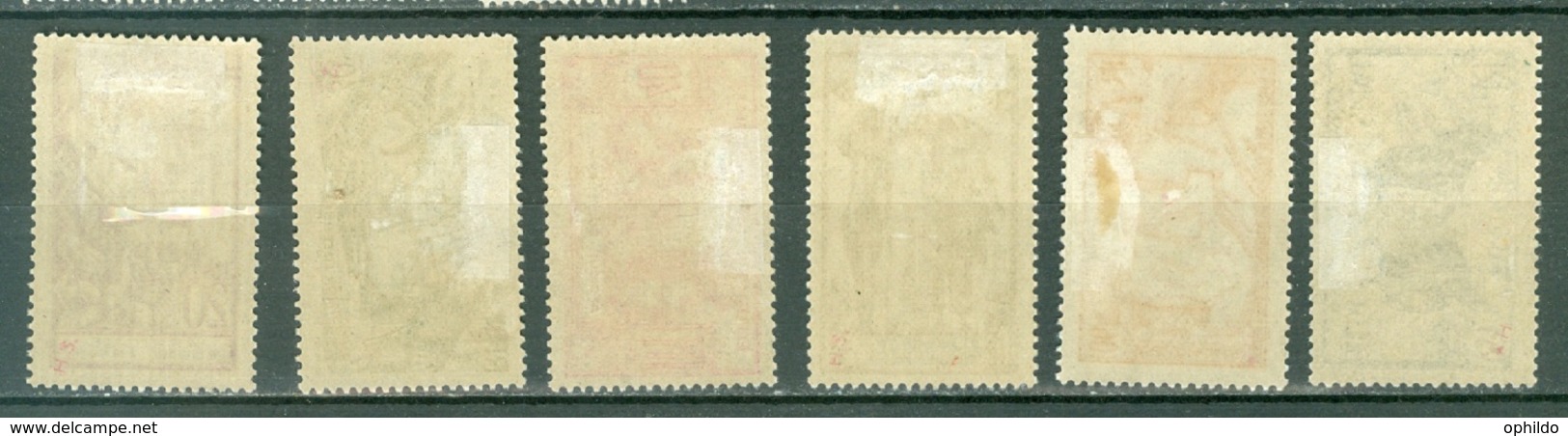 AEF   27/32   *  B/TB - Unused Stamps