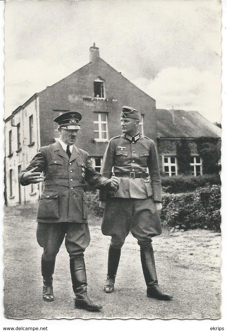 Bruly-de-Pesche Mai 1940 - Hitler Se Promène Devant La Maison Communale - Couvin