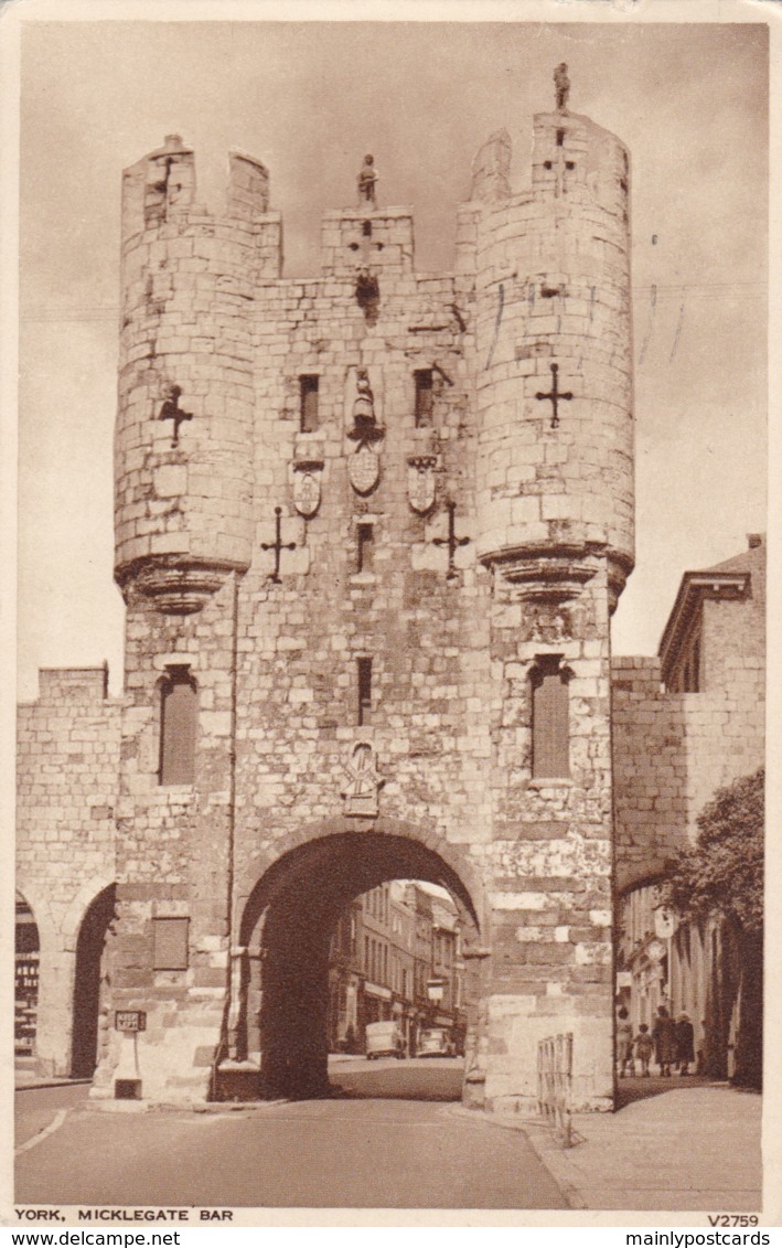 AR15 York, Micklegate Bar - York