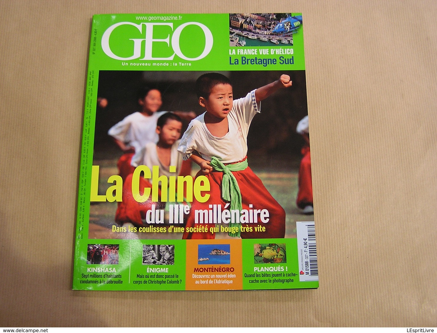 GEO Magazine N° 327 Géographie Voyage Chine 3 è Millénaire Bretagne Kinshasha Congo Afrique Monténégro Colomb Christophe - Tourisme & Régions