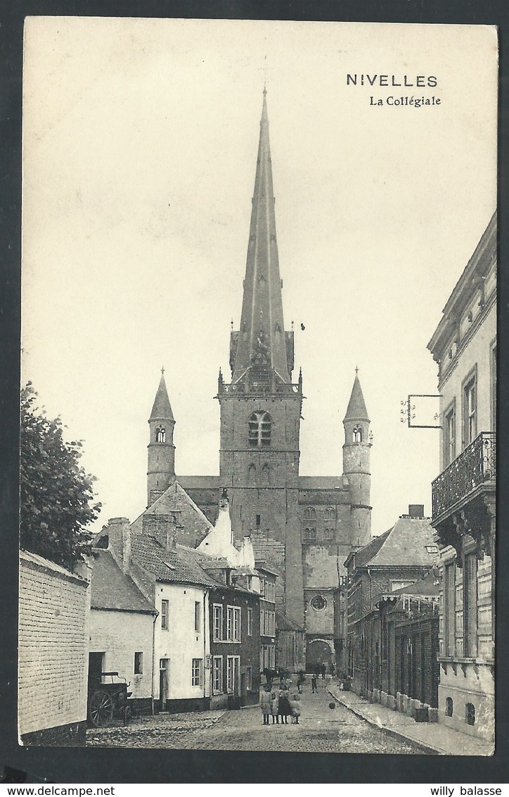 +++ CPA - NIVELLES - La Collégiale   // - Nivelles