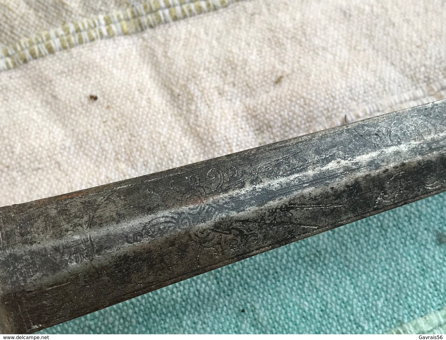 Épée ancienne a identifier marquage sur le lame en l etat
