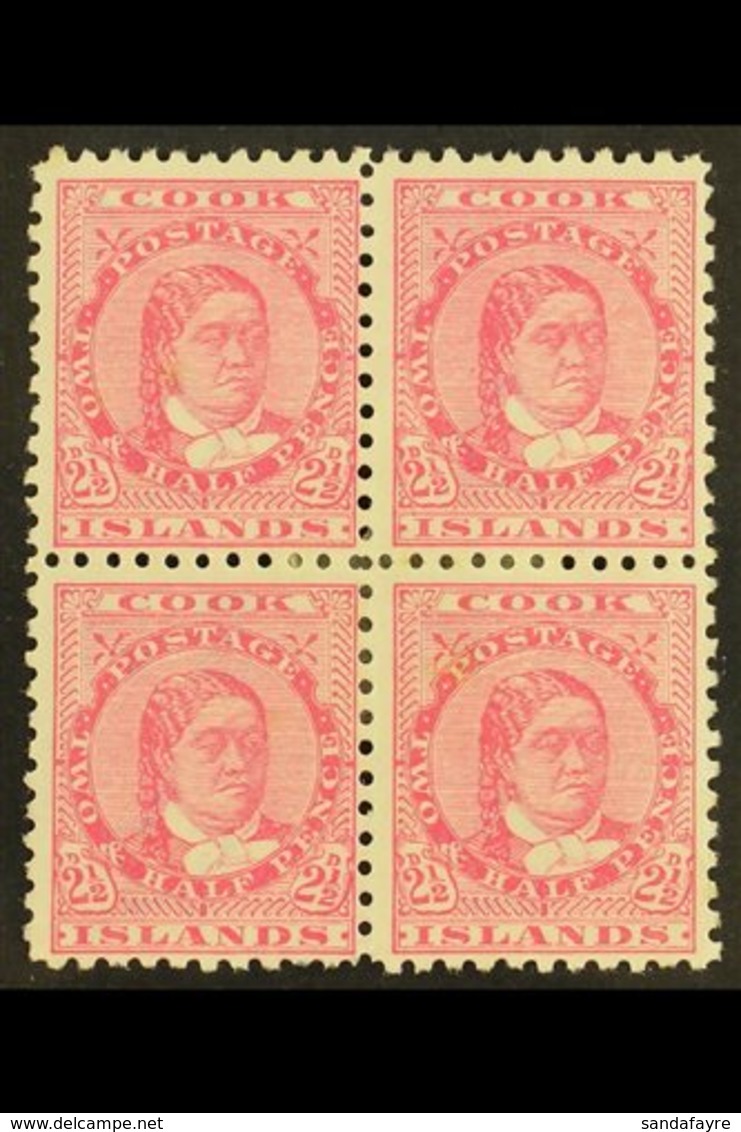 1893-1900 2½d Pale Rose Perf 11, SG 16, Fine Mint BLOCK Of 4, Fresh. (4 Stamps) For More Images, Please Visit Http://www - Islas Cook