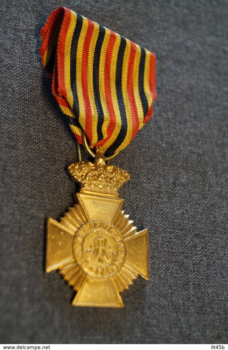 Décoration,insigne,médaille,militaire,originale En Très Bel état De Collection - 1939-45