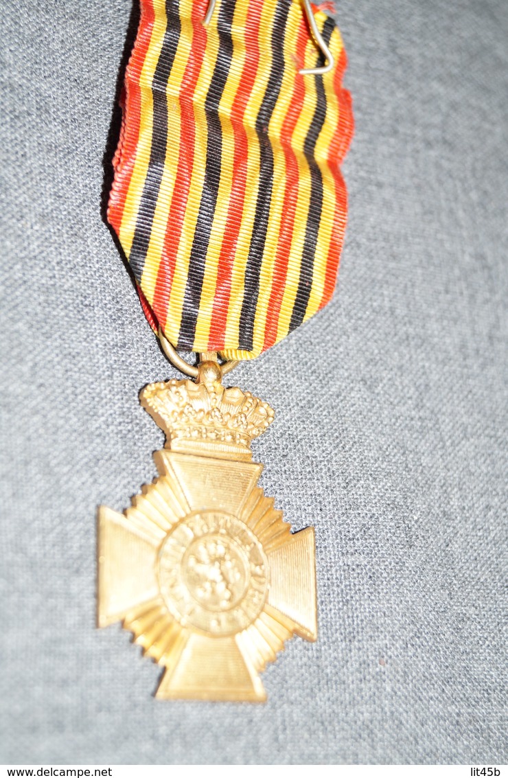 Décoration,insigne,médaille,militaire,originale En Très Bel état De Collection - 1939-45