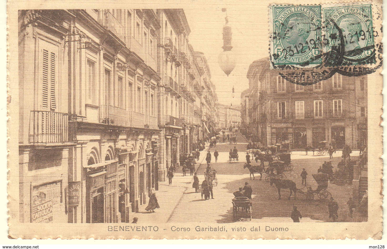 ITALIE - BENEVENTO - CORSO GARIBALDI , VISTO DAL DUOMO - Benevento