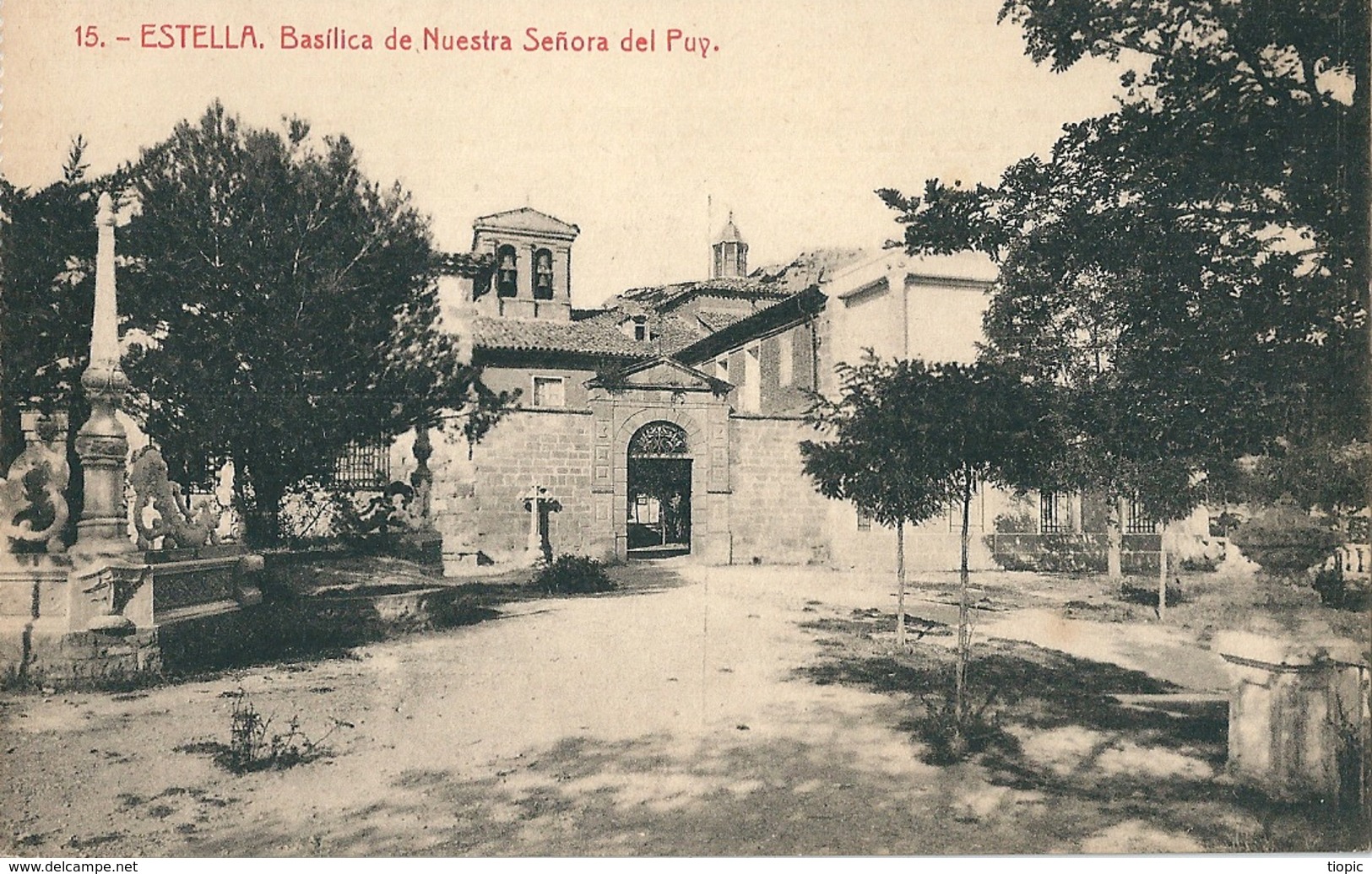 4  Cpa  D' ESTELLA   ( Espagne  ) Plaza E Iglesia De San Juan. Basilica De Nuestra Senora Del Puy, Puente Del Azucarero - Autres & Non Classés