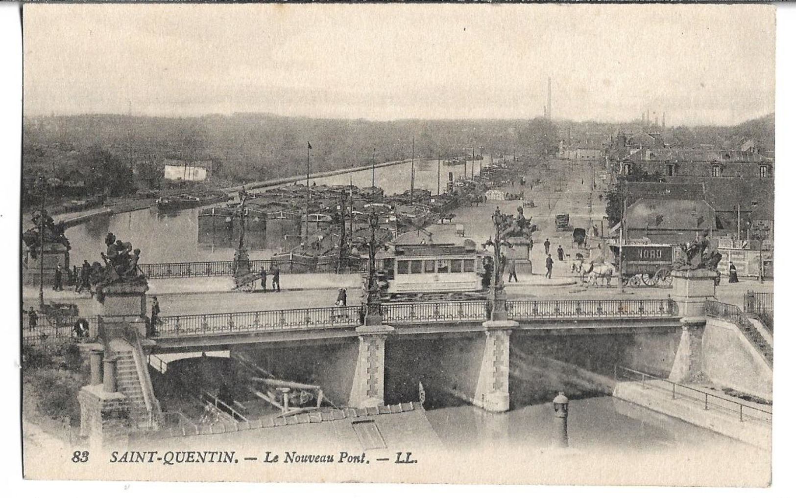 CPA  De  SAINT-QUENTIN (02)  -  Le Nouveau Pont Avec Tramway Et Péniches    //   TBE - Saint Quentin