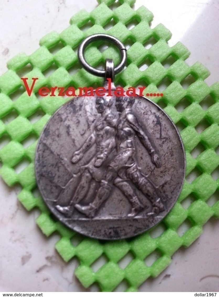 Medaille / Medal -  W.V Almelo 22-4-1935  - 25 Km .NL- The Netherlands - Autres & Non Classés