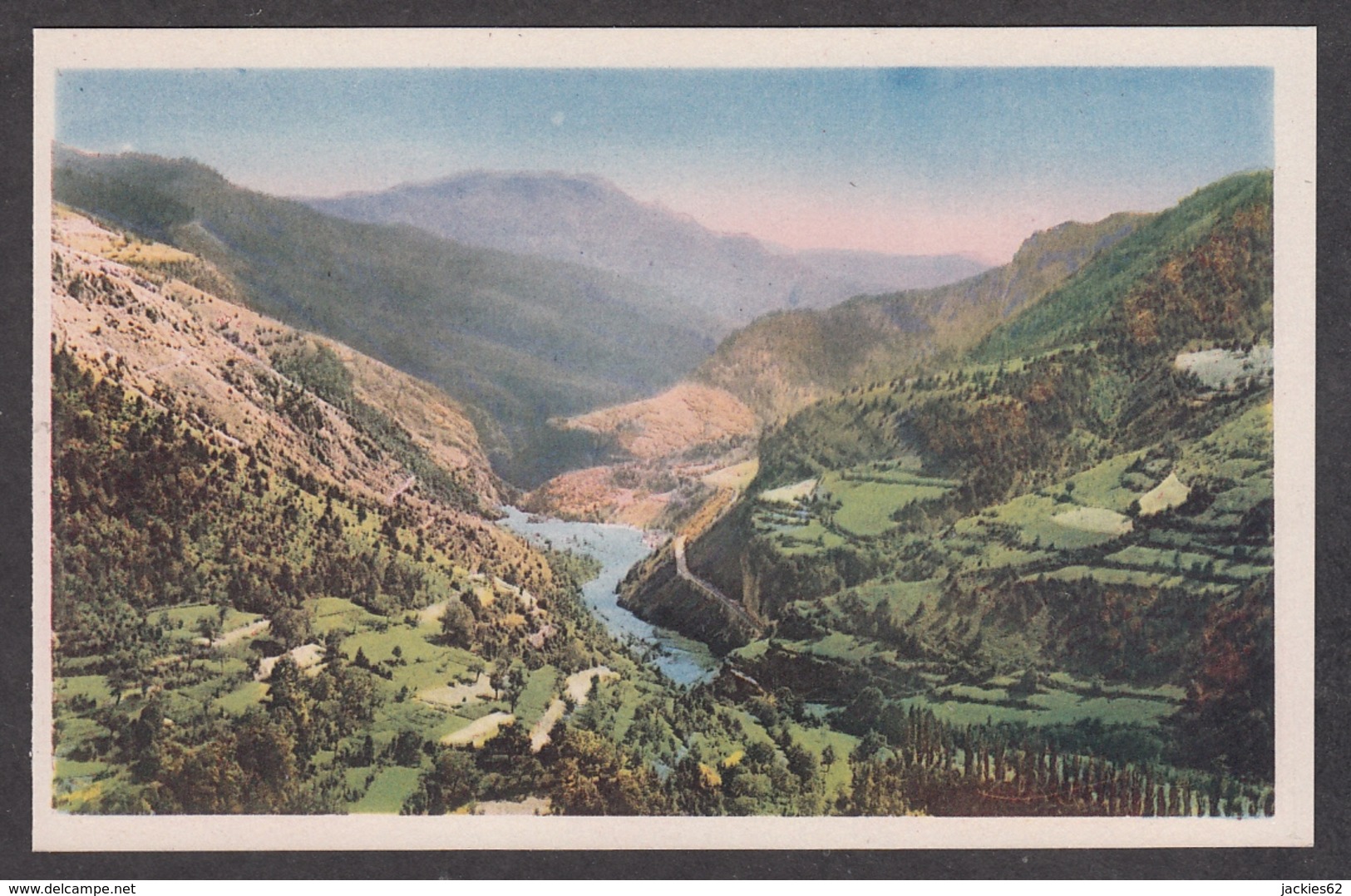 99385/ ALPES-MARITIMES, Route De Saint-Brès à Guillaumes, Vue Sur Le Var Et Les Gorges De Daluis - Autres & Non Classés