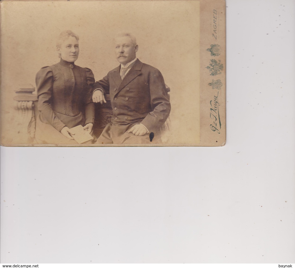 ZG50  ~  CROATIA, ZAGREB ~   CDV,  CABINET PHOTO  ~ 16 Cm X 11  ~  COUPLE  ~ PHOTOGRAPH   ~  G & F. VARGA - Alte (vor 1900)