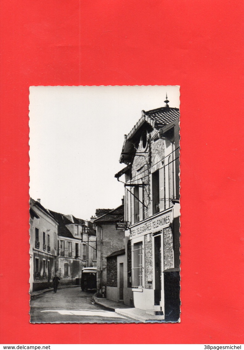 F1203 - CHAMBOURCY - 78 - La Grande Rue Et La Poste - Chambourcy