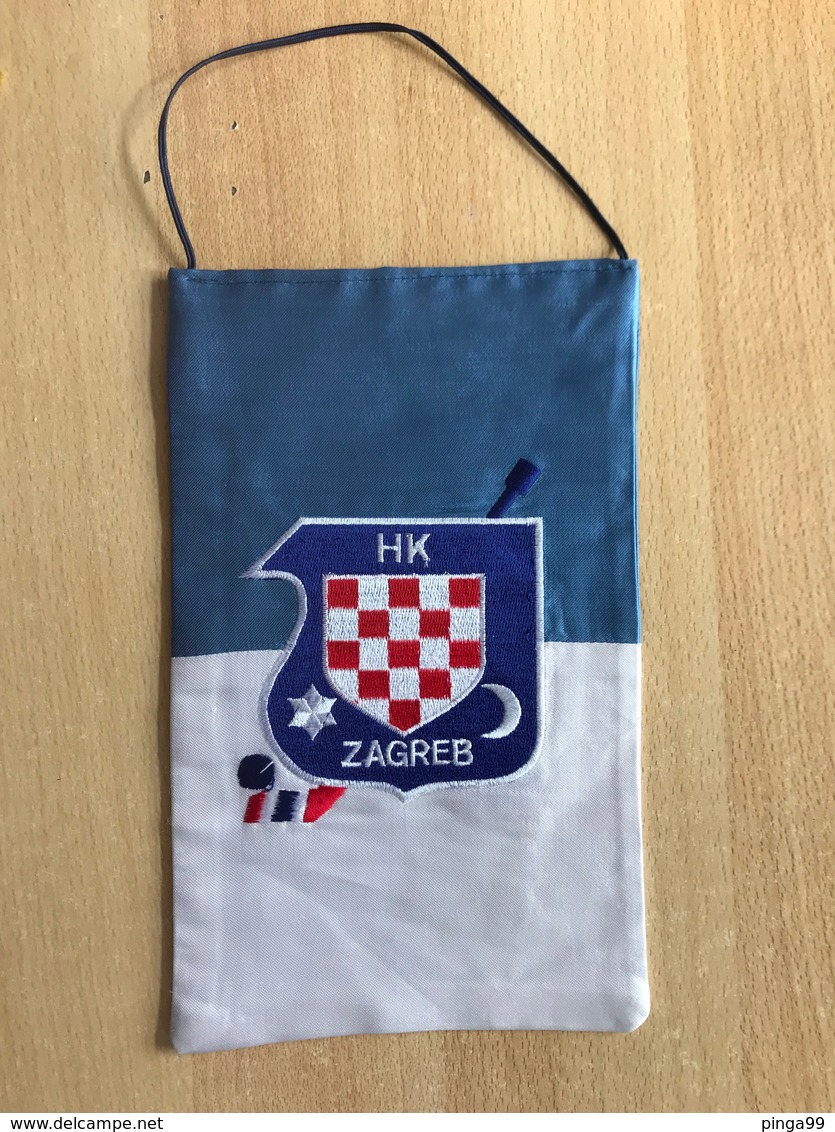 ICE HOCKEY CROATIA CLUB HK ZAGREB   PENNANT - Other & Unclassified