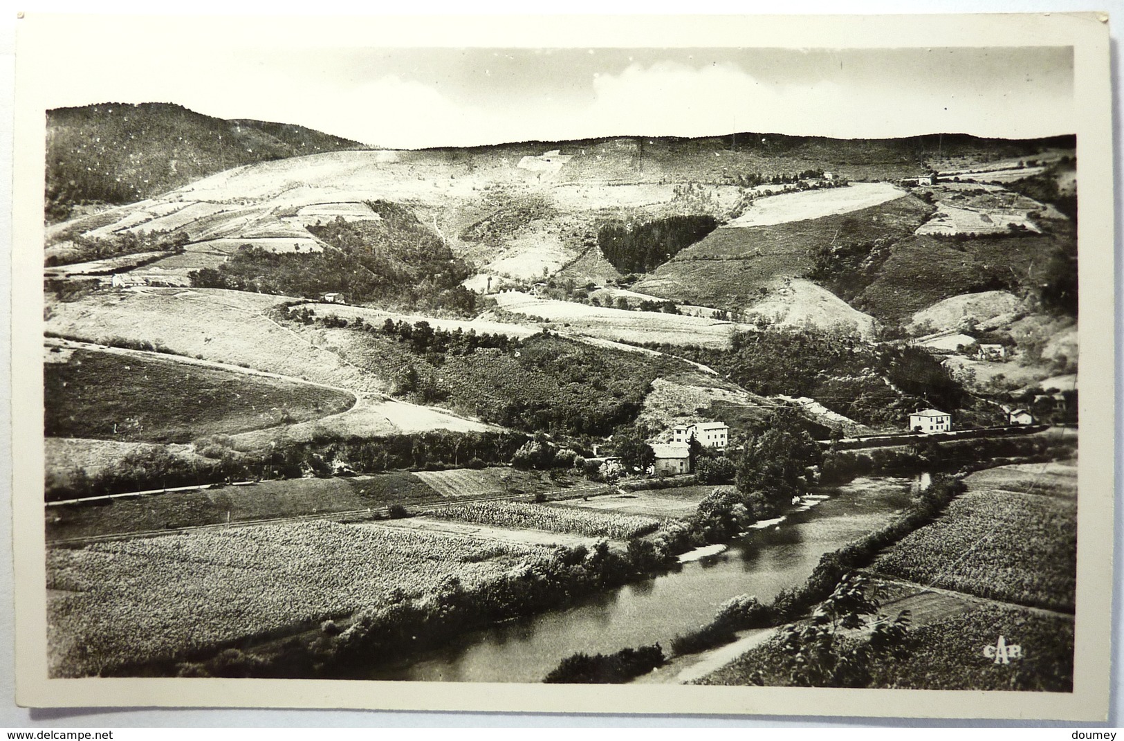 2 CARTES - VUE VERS L'ESPAGNE ET LA BIDASSOA - VUE SUR LE VILLAGE - BIRIATOU - Biriatou