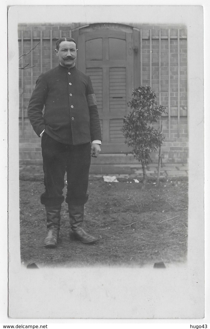 (RECTO / VERSO) MILITAIRE - CARTE PHOTO FORMAT CPA NON VOYAGEE - 75 - Uniformes